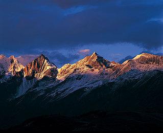 《永恒边缘》PC版更新 同时支持DLSS和FSR